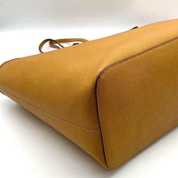 Michael Kors Jet Set Honey Crosshatch Leather Large Tote - Picture 9 of 11